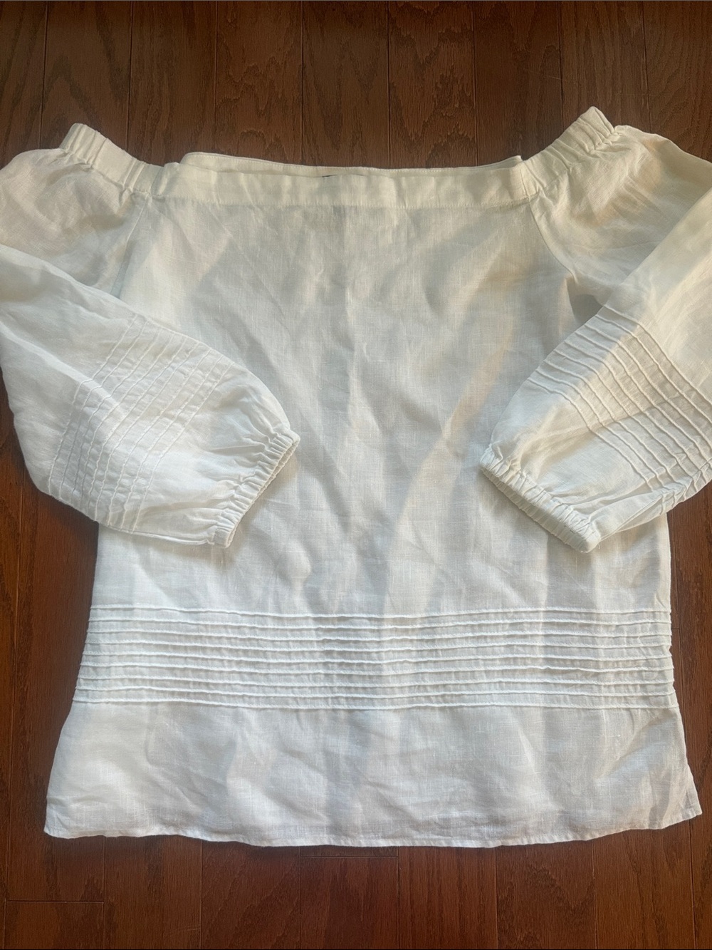 Ann Taylor 100% linen white off shoulder blouse